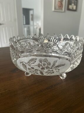 Vintage Zaječar Yugoslavia Pressed Crystal Footed Bowl